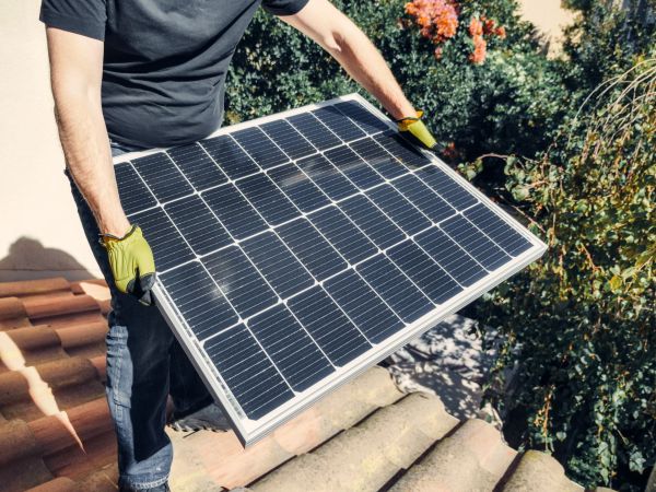Pourquoi investir dans les panneaux solaires photovoltaïques